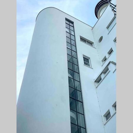 Elegant Studio Et Parking Dans Batiment Historique Saint-Tropez Ngoại thất bức ảnh
