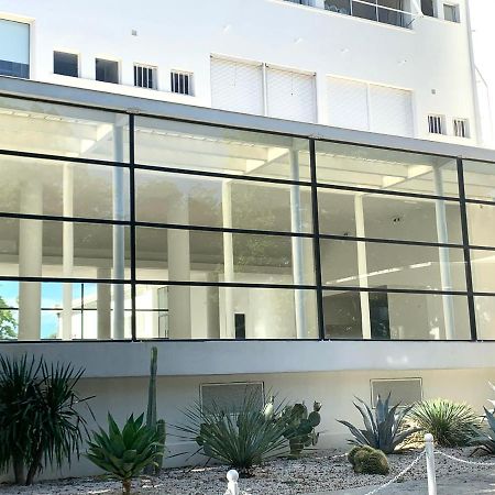 Elegant Studio Et Parking Dans Batiment Historique Saint-Tropez Ngoại thất bức ảnh