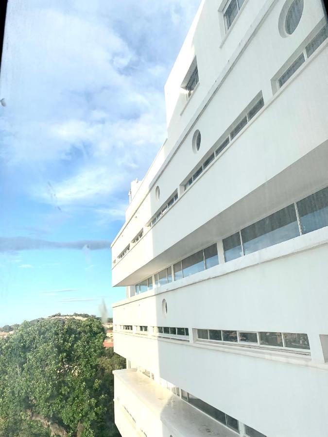 Elegant Studio Et Parking Dans Batiment Historique Saint-Tropez Ngoại thất bức ảnh